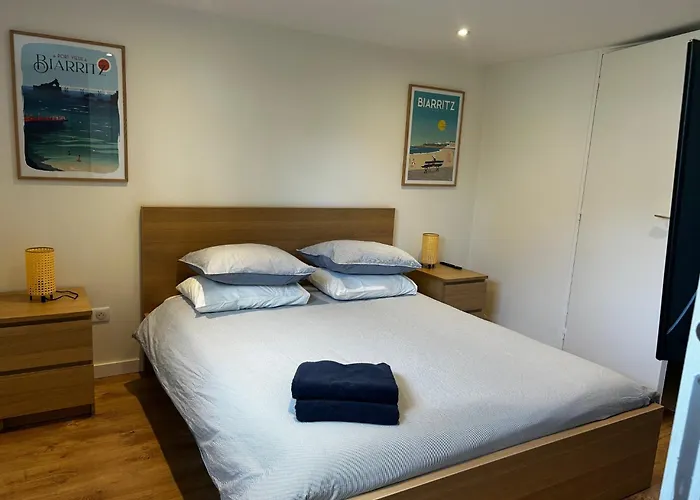 Avec Piscine Privée Chauffée Сasa de vacaciones Biarriz